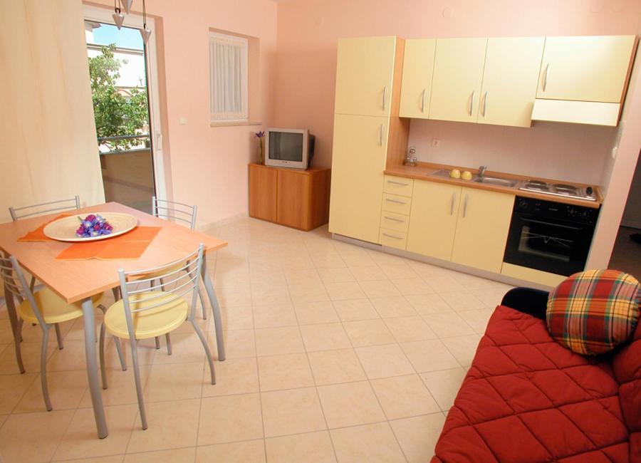 Apartments Miriam Premantura Ngoại thất bức ảnh